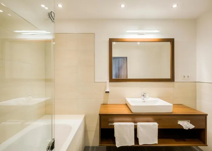 Hotel Seehotel Das Jo 4*